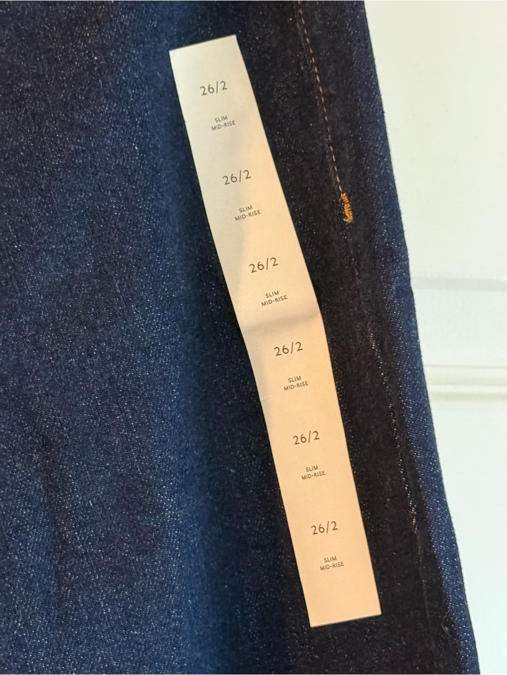 New W/ Tags Banana Republic Slim Mid-Rise Jeans - Blue with Gold Stitching - Picture 5 of 5